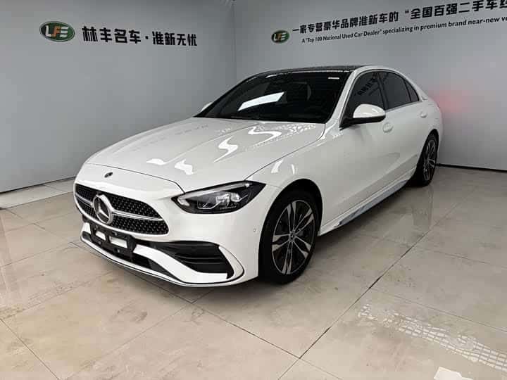 Mercedes-Benz C-klasse 2025