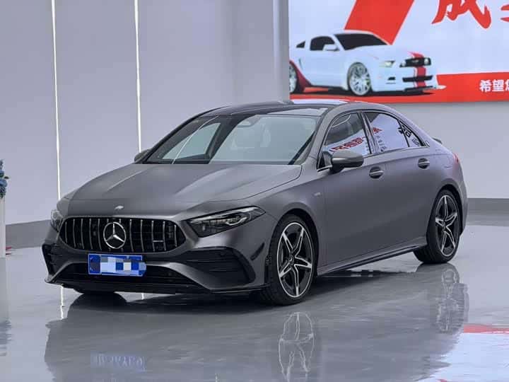 Mercedes-Benz AMG A-klasse 2025