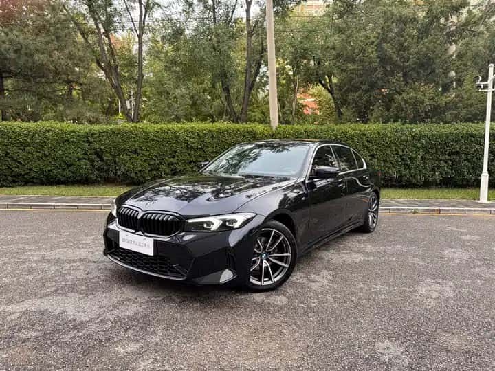 BMW 3 series 2024