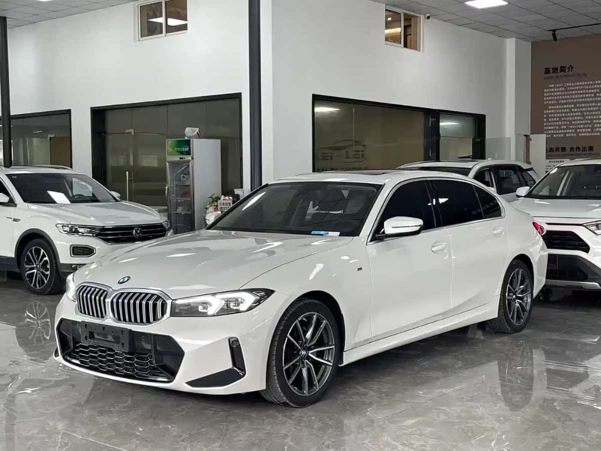 BMW 3 series 2023