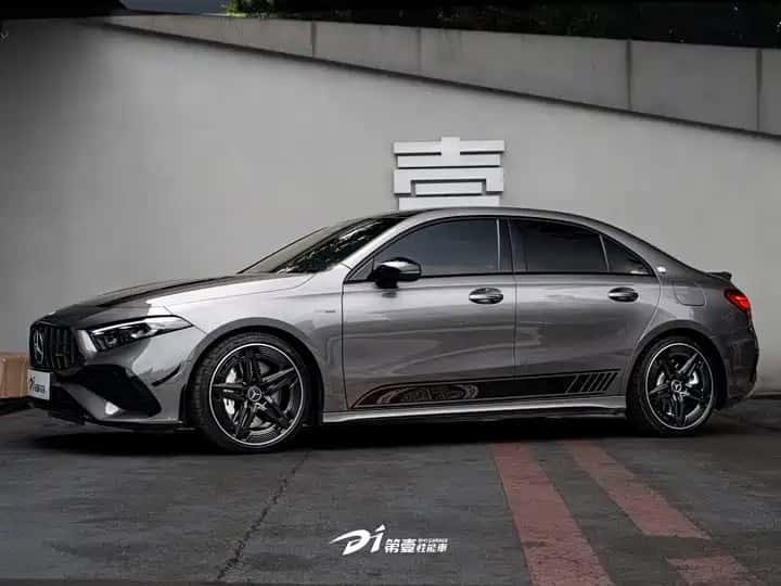 Mercedes-Benz AMG A-klasse 2024