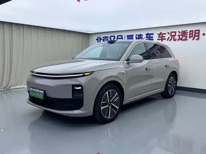 Li Auto L6 2024