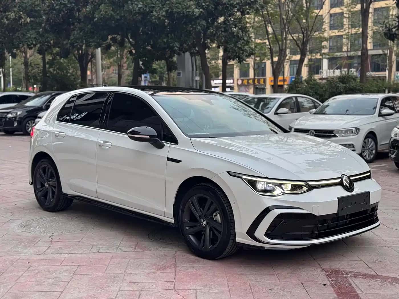 Volkswagen Golf 2024