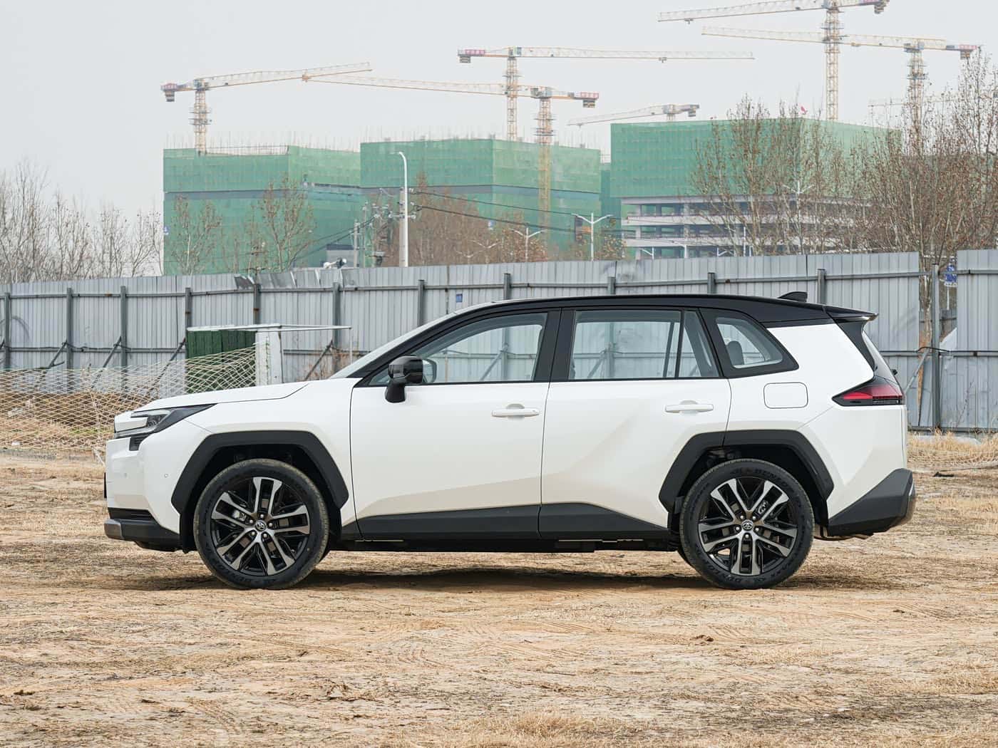 Toyota RAV4, фото 2