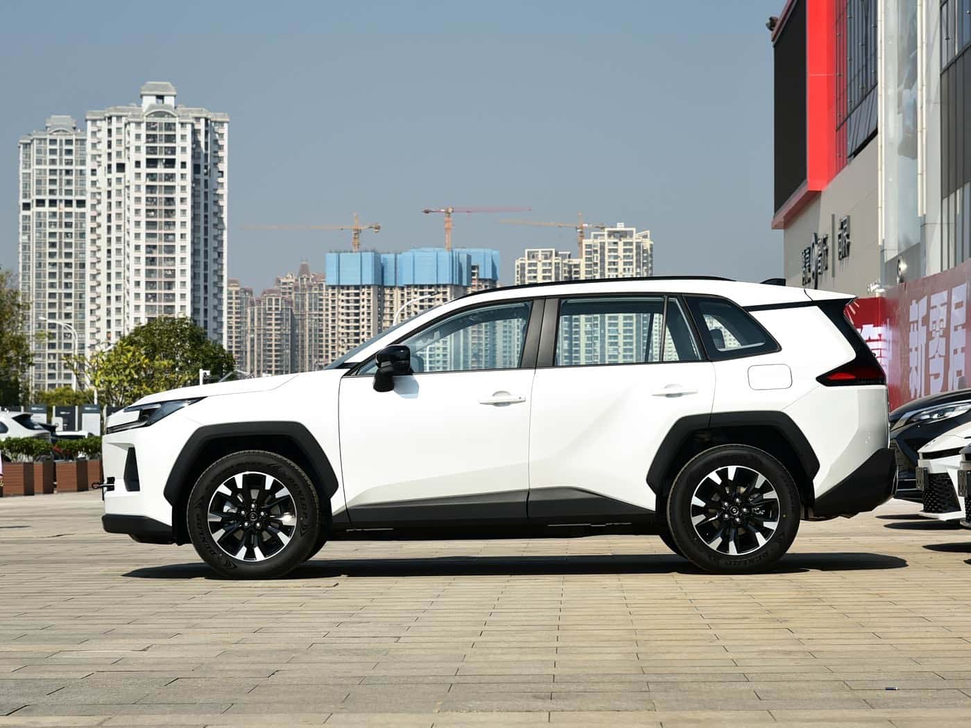 Toyota Wildlander, фото 2