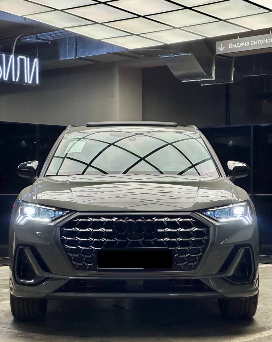 AUDI Q3 2026